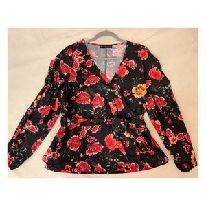 NWOT PLUS Black Floral Peplum - Fashion to Figure